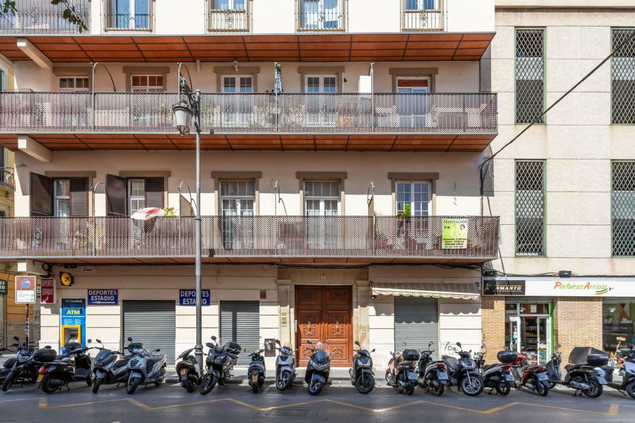 Apartamento Apartamento Atarazanas Málaga Centro Histórico Exterior foto